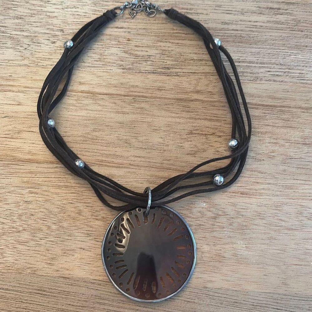 Silpada Vintage 925 shell silver brown suede statement necklace